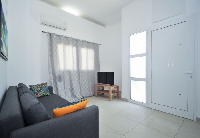 Villa a Alcamo - Villa Sweet Dream, 18 posti con piscina privata riscaldata Villa a Alcamo - Villa Sweet Dream, 18 posti con piscina privata riscaldata