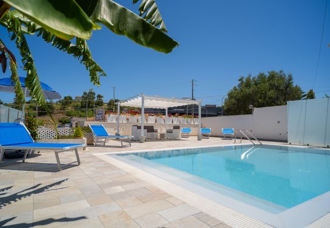 Villa a Alcamo - Villa Sweet Dream, 18 posti con piscina privata riscaldata Villa a Alcamo - Villa Sweet Dream, 18 posti con piscina privata riscaldata