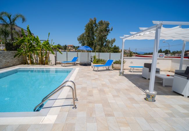Villa a Alcamo - Villa Sweet Dream, 18 posti con piscina privata riscaldata Villa a Alcamo - Villa Sweet Dream, 18 posti con piscina privata riscaldata