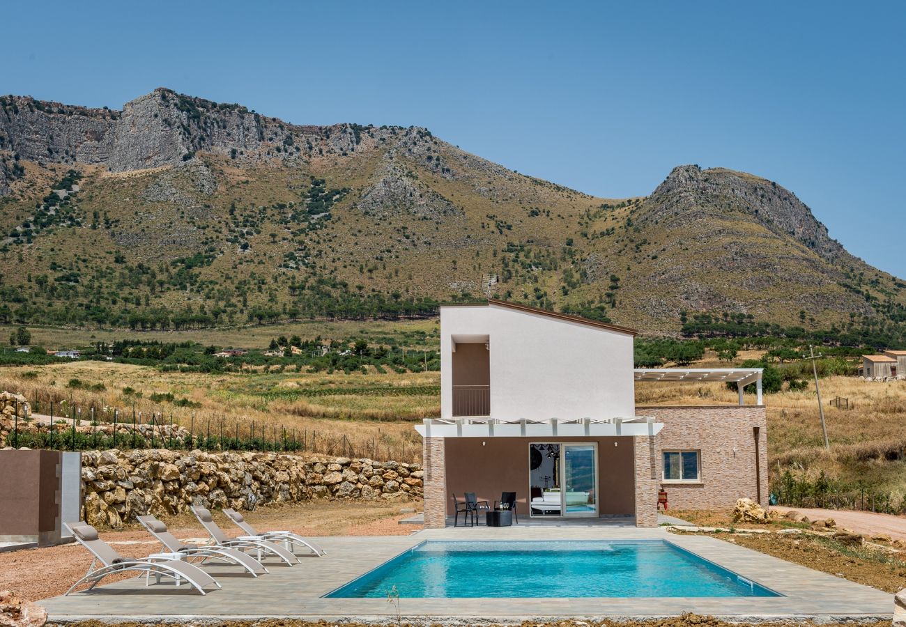 Villa a Castellammare del Golfo - Villa Mirò  con piscina privata