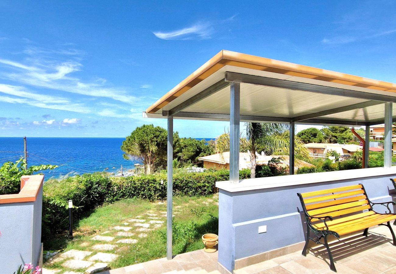 Casa a Scopello - Casa Richilde con spettacolare vista mare Casa a Scopello - Casa Richilde con spettacolare vista mare