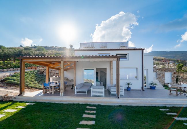Villa a Scopello - Villa Majestatis con piscina privata Villa a Scopello - Villa Majestatis con piscina privata