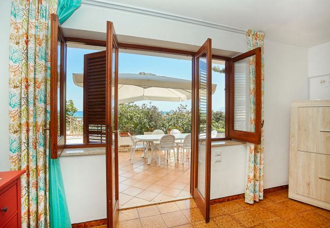 Villa a Castellammare del Golfo - Villa Azzurra a pochi passi dal mare Villa a Castellammare del Golfo - Villa Azzurra a pochi passi dal mare