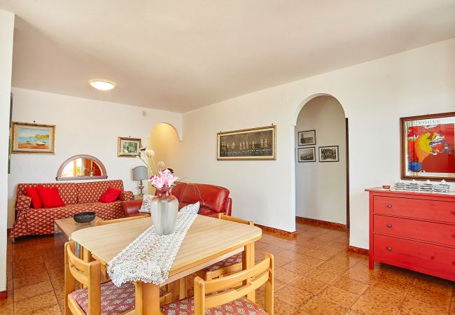 Villa a Castellammare del Golfo - Villa Azzurra a pochi passi dal mare Villa a Castellammare del Golfo - Villa Azzurra a pochi passi dal mare