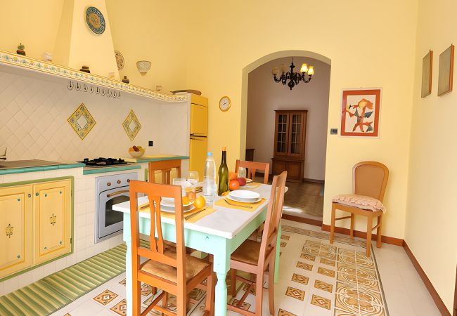  a Castellammare del Golfo - Casa De Gasperi