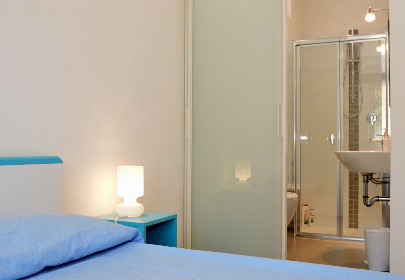 Alcamo Marina, bathroom in the room Alcamo Marina, bathroom in the room