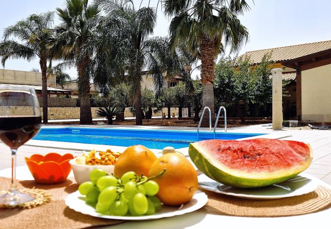 Villa in Alcamo - Villa Paradiso Villa in Alcamo - Villa Paradiso