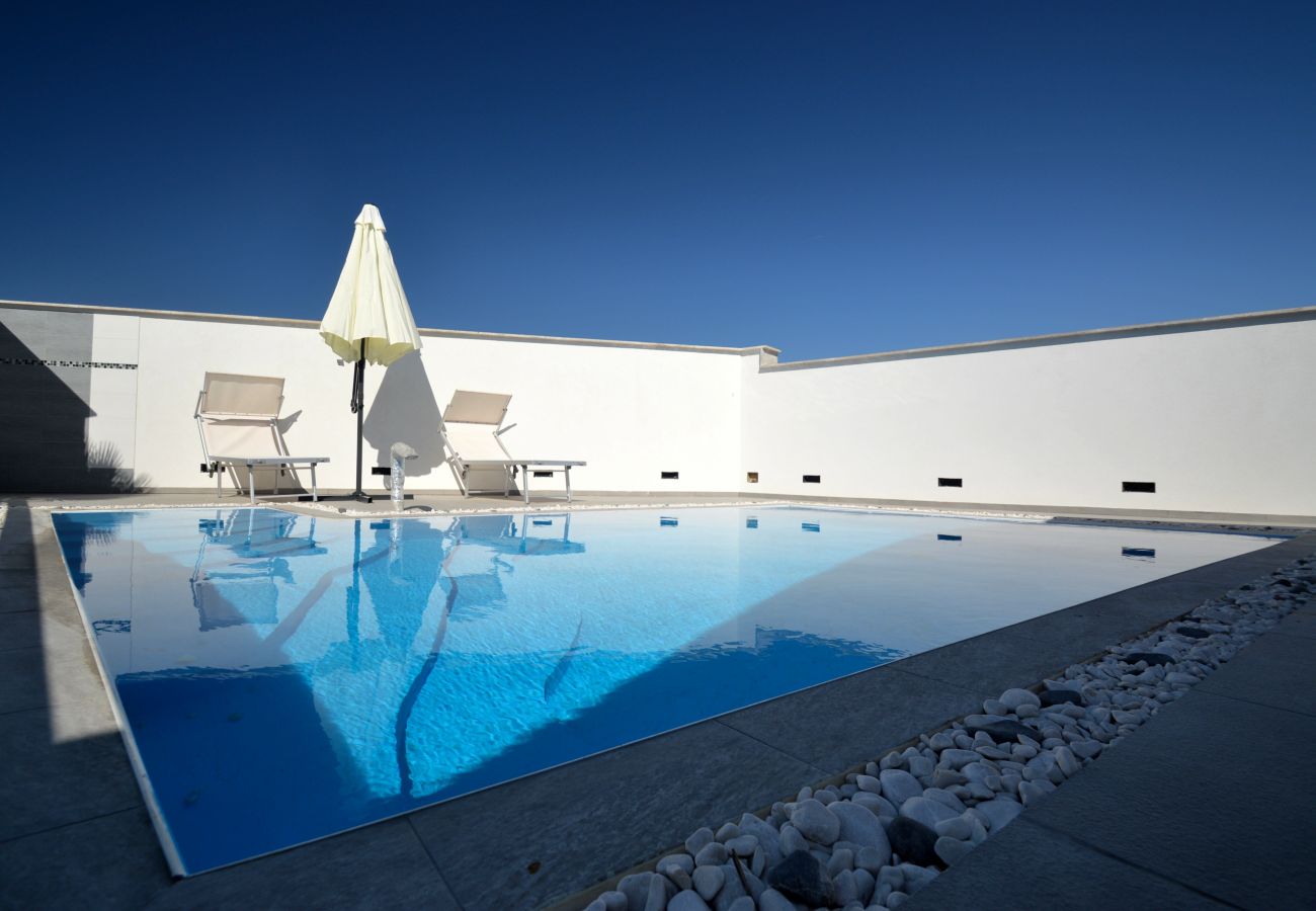 Alcamo Marina, private swimming pool Alcamo Marina, private swimming pool