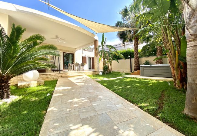 Villa/Dettached house in Alcamo - Villa Davelia