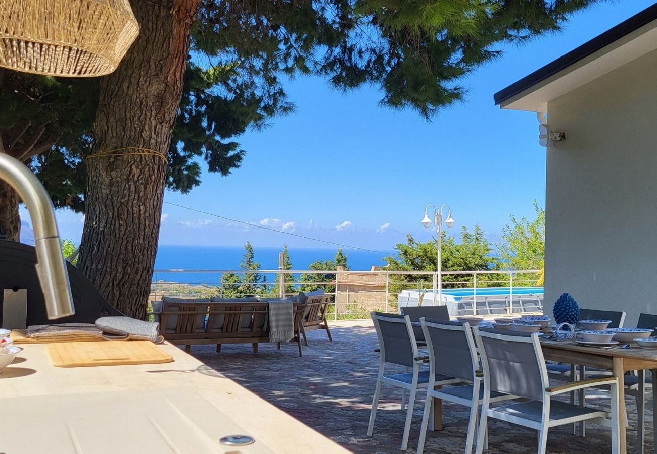 Villa in Scopello - Villa Ballerina Bianca with private pool