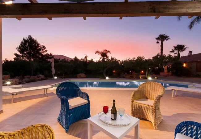 Villa in Scopello - Villa Le Sterlizie with private pool