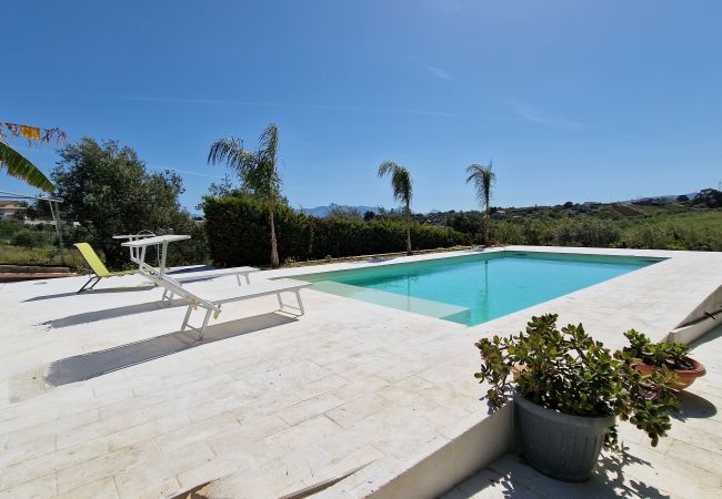 Alcamo, piscine privée Alcamo, piscine privée
