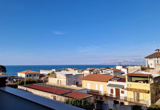 Appartement à Alcamo - Attico della Luna avec Jacuzzi privé  Appartement à Alcamo - Attico della Luna avec Jacuzzi privé
