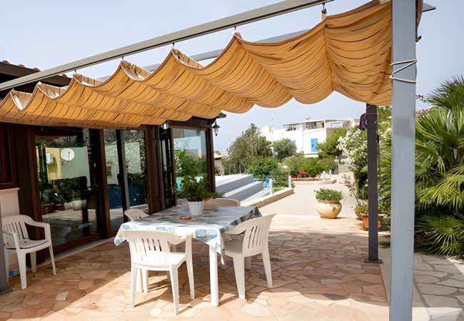 Villa à San Vito Lo Capo - Villa Carmen avec piscine privée pour 6 personnes Villa à San Vito Lo Capo - Villa Carmen avec piscine privée pour 6 personnes