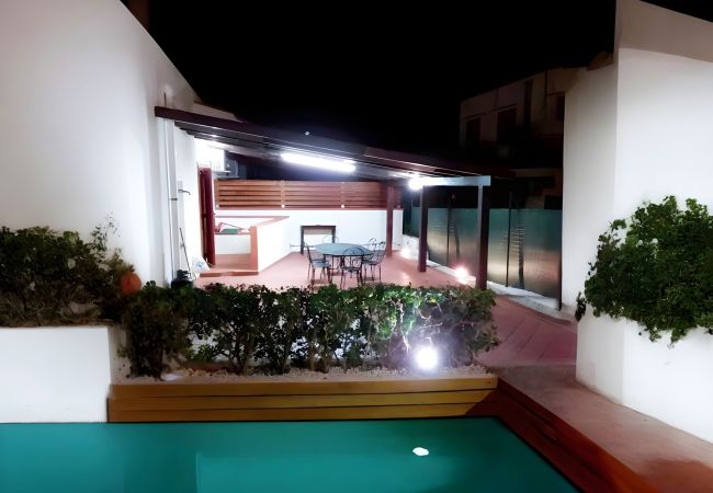 Chalet à Macari - Green House avec piscine privée 7 lits
